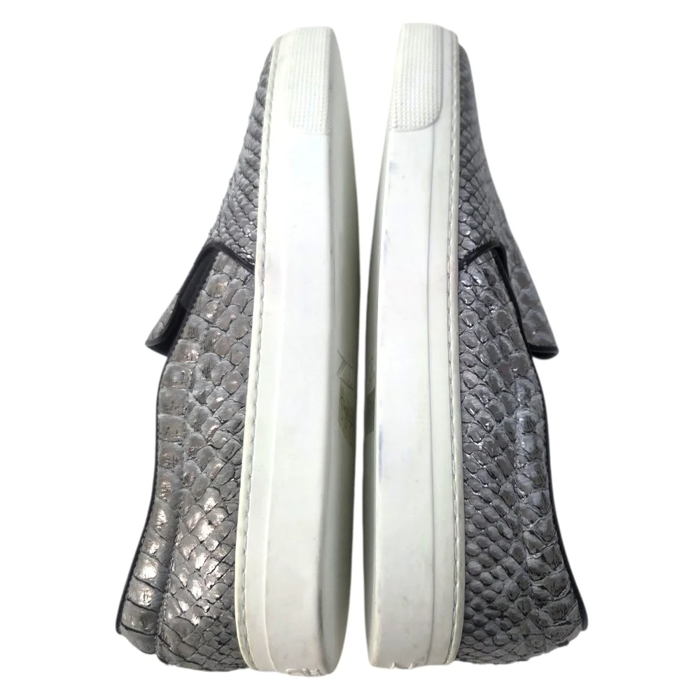 ZCD Montreal Leather Croc Embossed Slip On Sneakers Womens 41 Silver Metallic